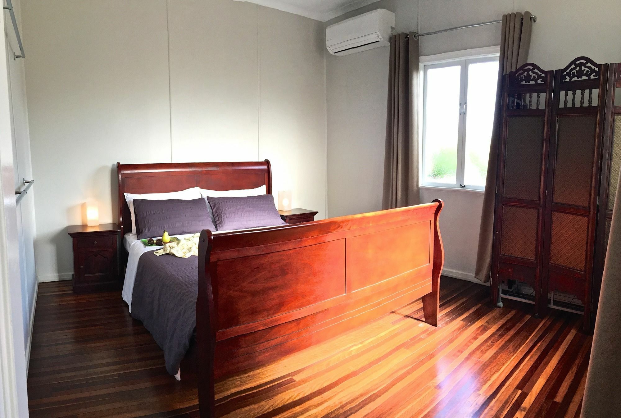 Five 3 Five Aparthotel Urangan ภายนอก รูปภาพ